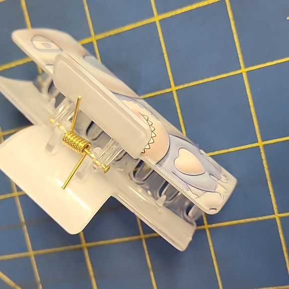 Labubu Character 3.5" Hair Clip Claw New - Picture 3 of 4